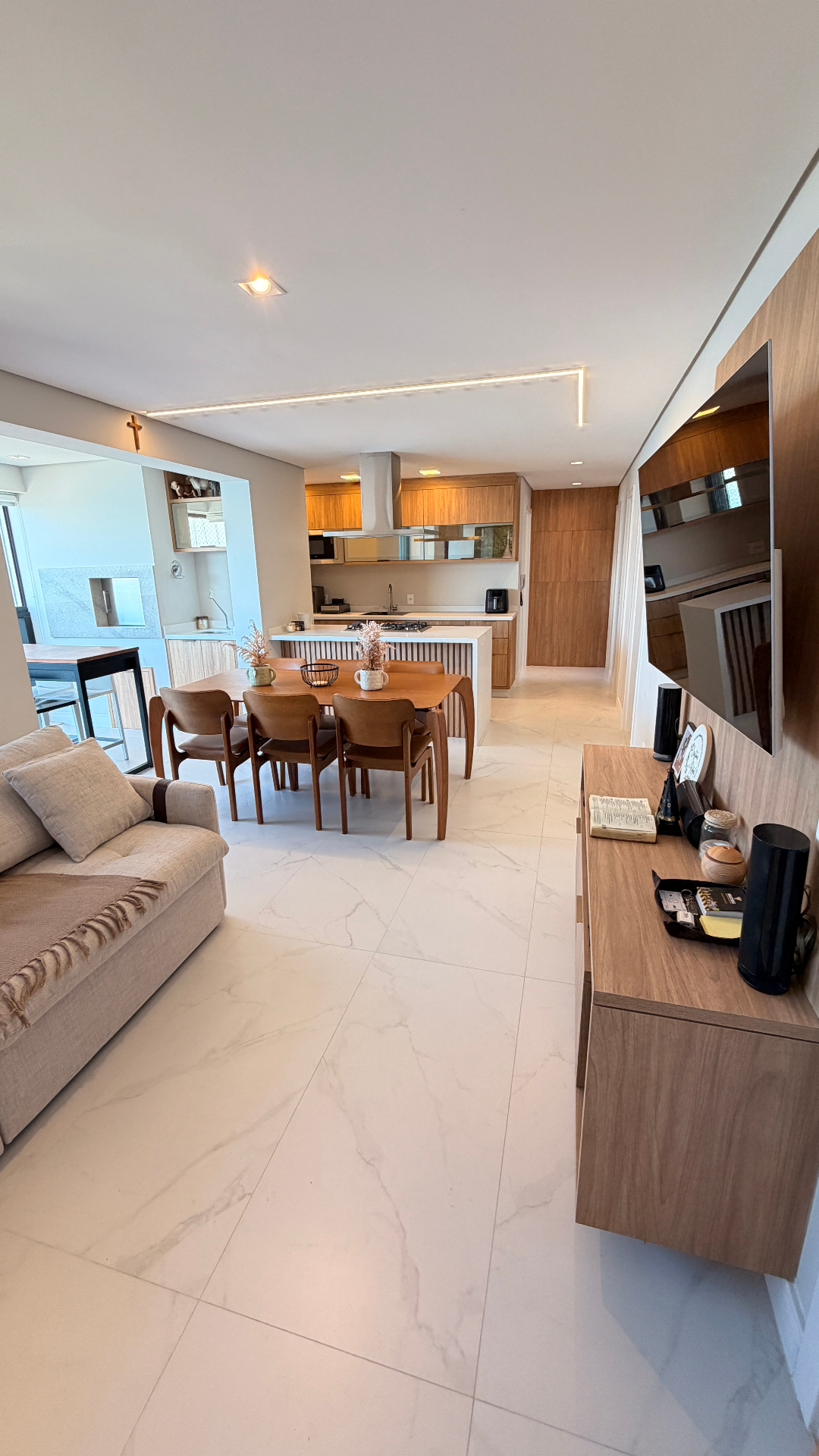 Living integrado mobiliado do apartamento Coral Gables Unidade 1503